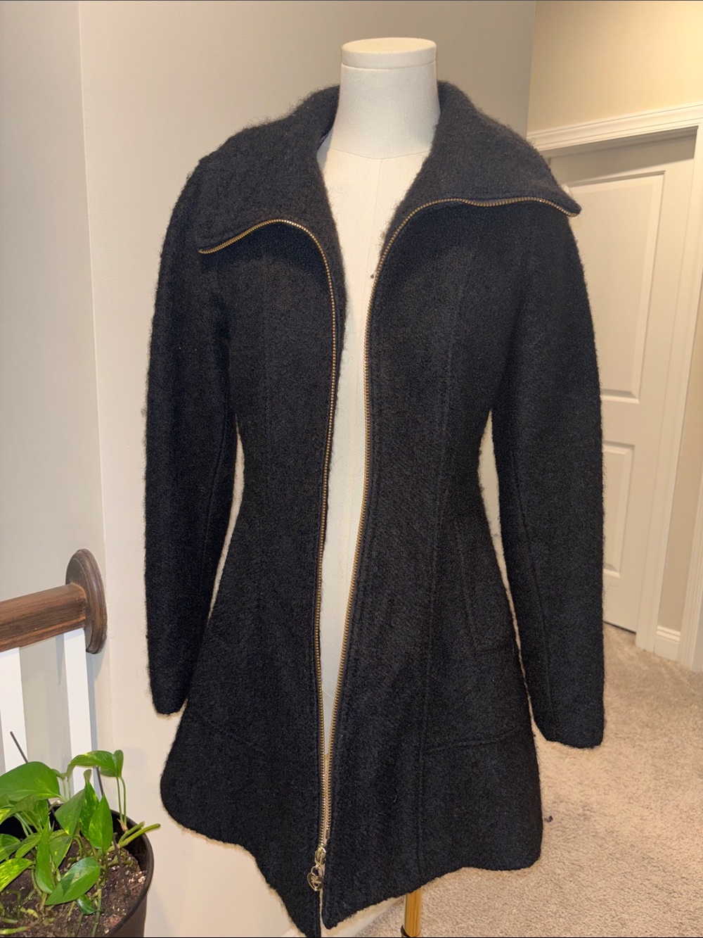 Guess Black Wool-Blend Zip-Front Trench Coat - Picture 1 of 3